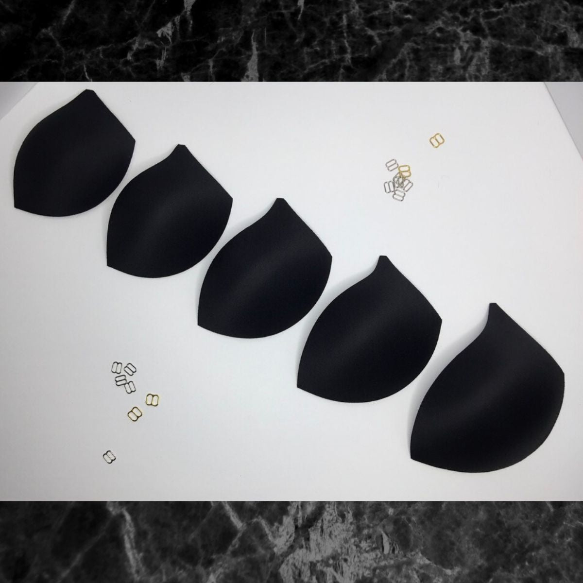 Push up Molded Bra Cups, Almond Shaped With Seam, Inserts or Sewn in for  Lingerie, Dance Costumes, Dresses or Swimwear Sizes S, M, L, XL -   Canada