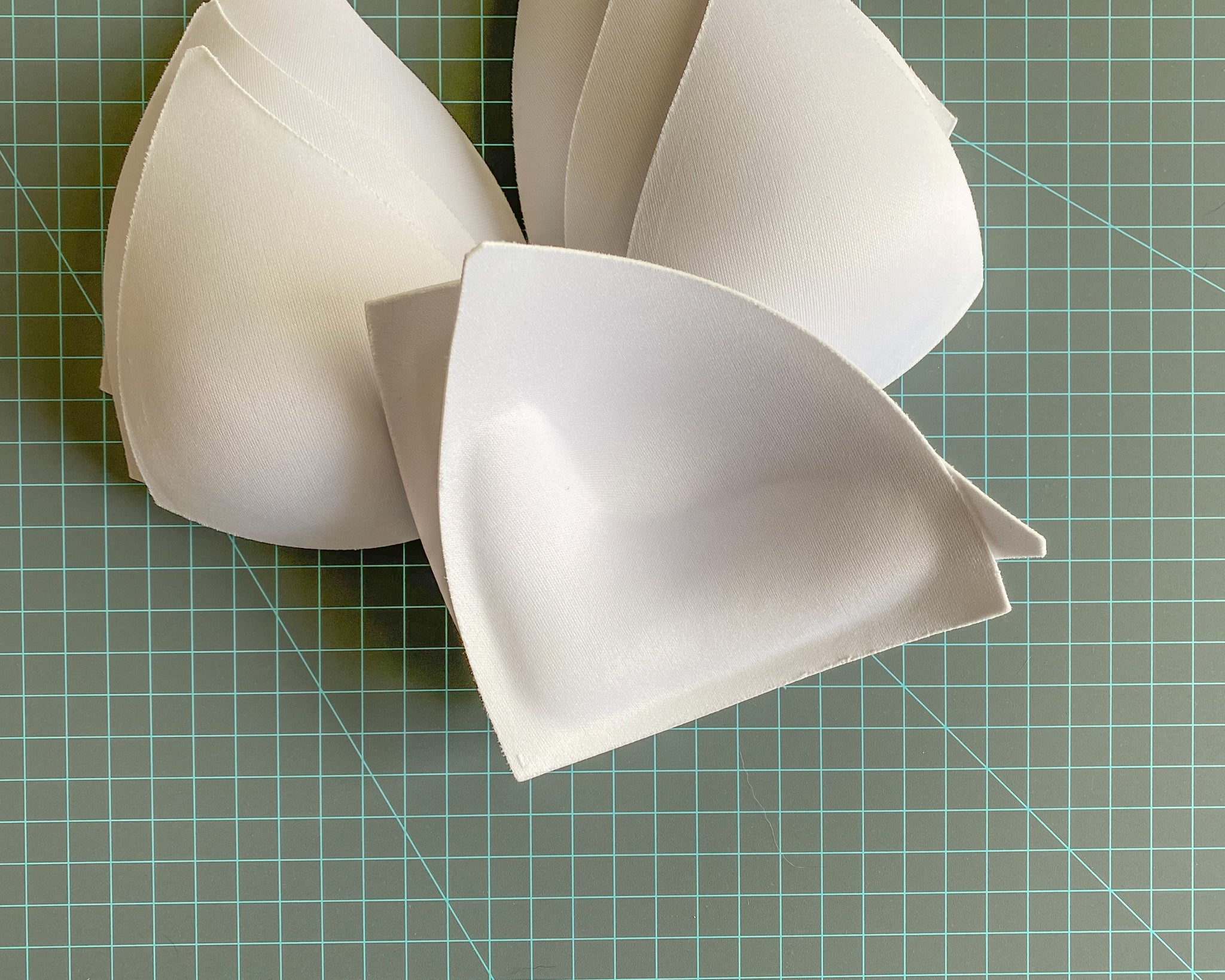 SOFT Molded Bra Cups, Tall Triangle Push Up (White) – MIKO Sewing Patterns  and Suit Supplies